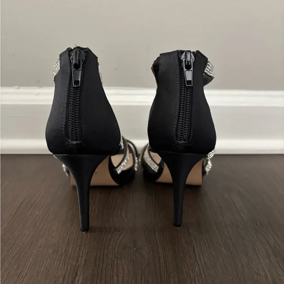 Nina Black Satin Rhinestone Strappy Heels Sz 7 / EUR 37 - Picture 4 of 5